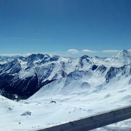 Conny * לאנגנפלד