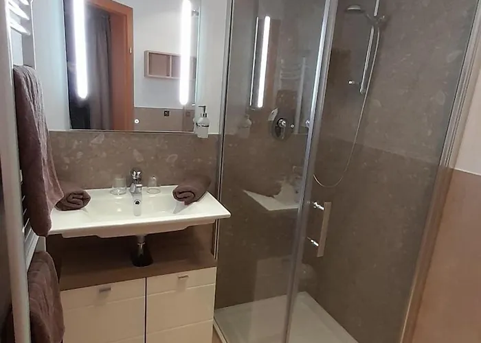 Conny * Λάνγκενφελντ